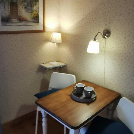 La Maison De Céline