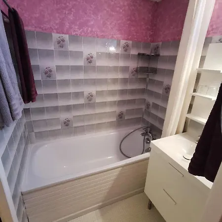 La Maison De Celine Frühstückspension Arry (Moselle)