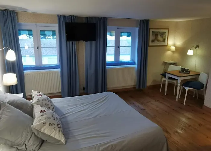 La Maison De Celine Bed & Breakfast 3*